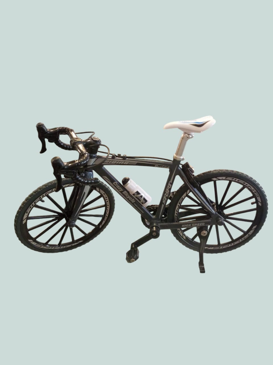 1:8 Scale Die-Cast Mountain Bike Model