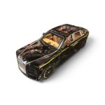Jinlifang 1:24 Rolls-Royce Phantom Diecast Model Car (Black with Gold Coachline)